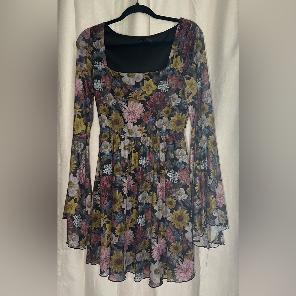 Dark Floral Sheer Bell Sleeve Long Sleeve Dress Lettuce‎ Hem Witchy